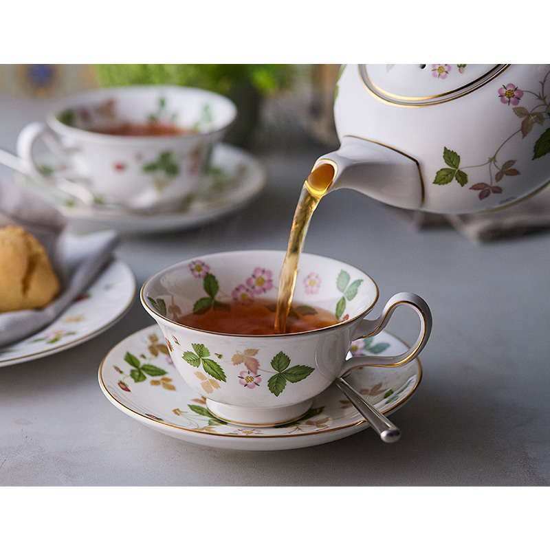 �y�E�F�b�W�E�b�h�z���C���h �X�g���x���[�@�A�\�[�g�e�B�[�o�b�O���퉷�ց�