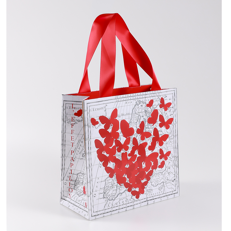 �y�W�������|�[���E�G���@���z�{���{�� �V���R�� 16�� ���t�F�p�s����