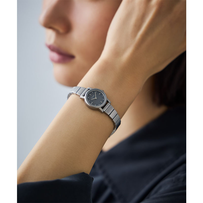 �y�W���G�b�e�z�^�C���s�[�X�@�c