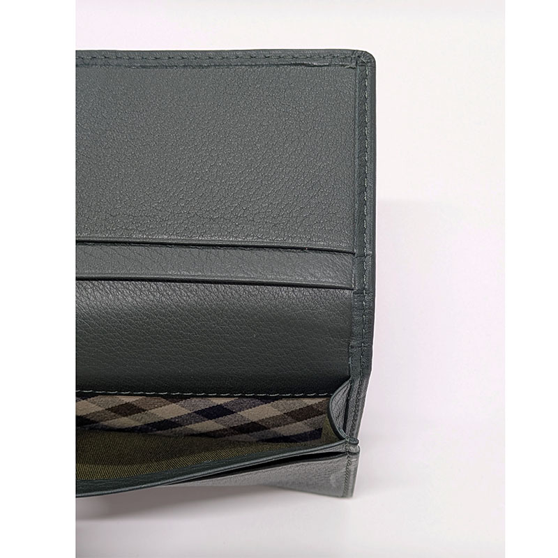  �y�A�N�A�X�L���[�^���z���h����i�O���[���j