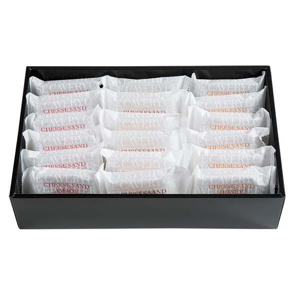 <12月以降お届け>【チーズケイベリィ東京】サンドクッキーギフト 18個入<産直・送料込み>