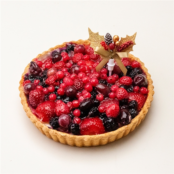 <店頭お渡し>【キル フェ ボン】甘酸っぱいフルーツとサワークリームのタルト <お渡し日:12月24日(水)のみ>