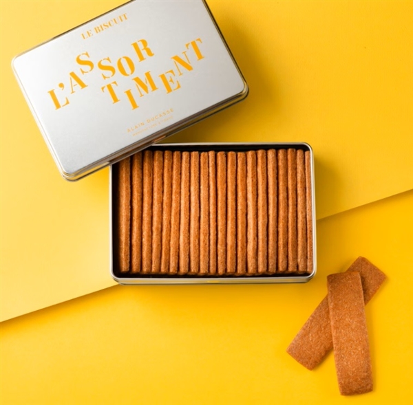 �y���E�r�X�L���C�E�A�����E�f���J�X�z�s���[���E�u�[�� 20������