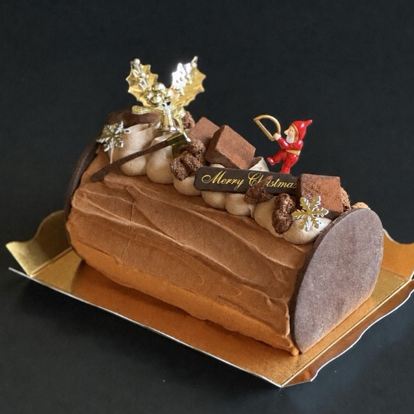 ★ネット限定★<店頭お渡し>【ロワゾ―・ブルー】ビッシュショコラプラリネ<お渡し日:12月23日(水)〜25日(金)>